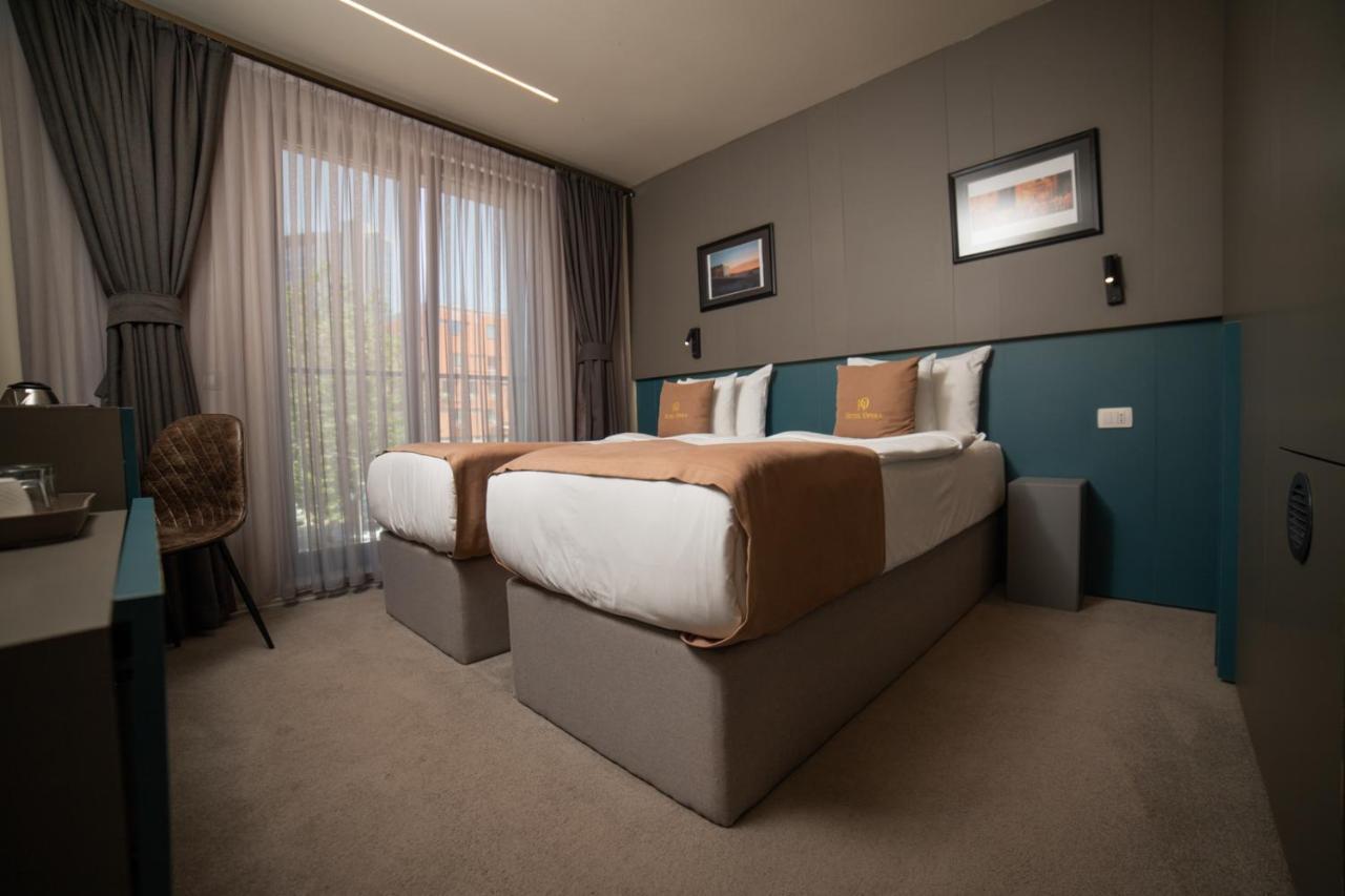 Hotel Opera Pristina Eksteriør bilde