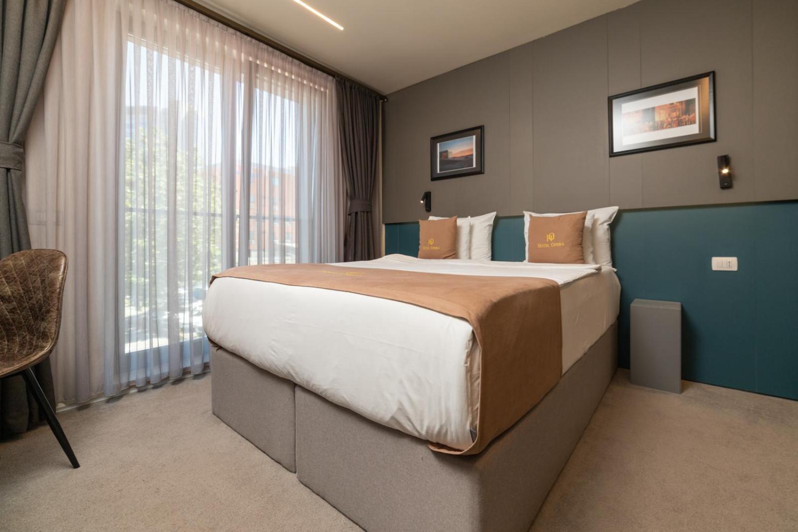 Hotel Opera Pristina Eksteriør bilde