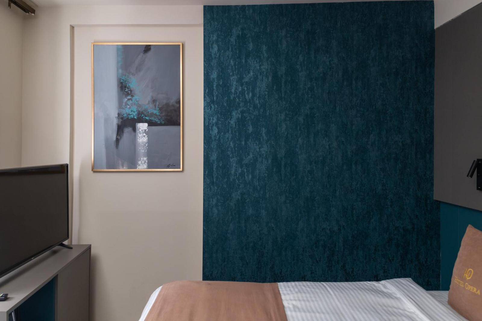 Hotel Opera Pristina Eksteriør bilde