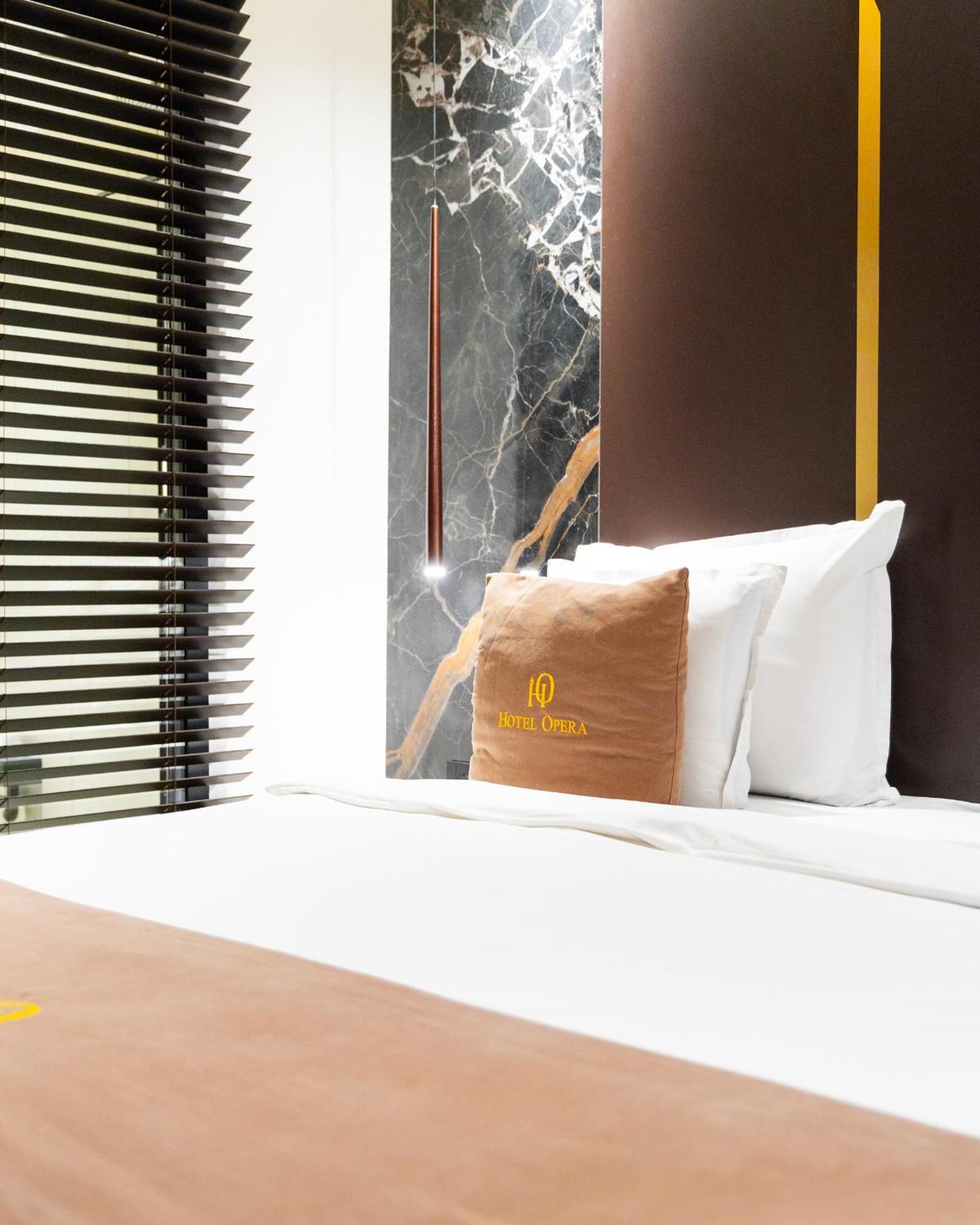 Hotel Opera Pristina Eksteriør bilde