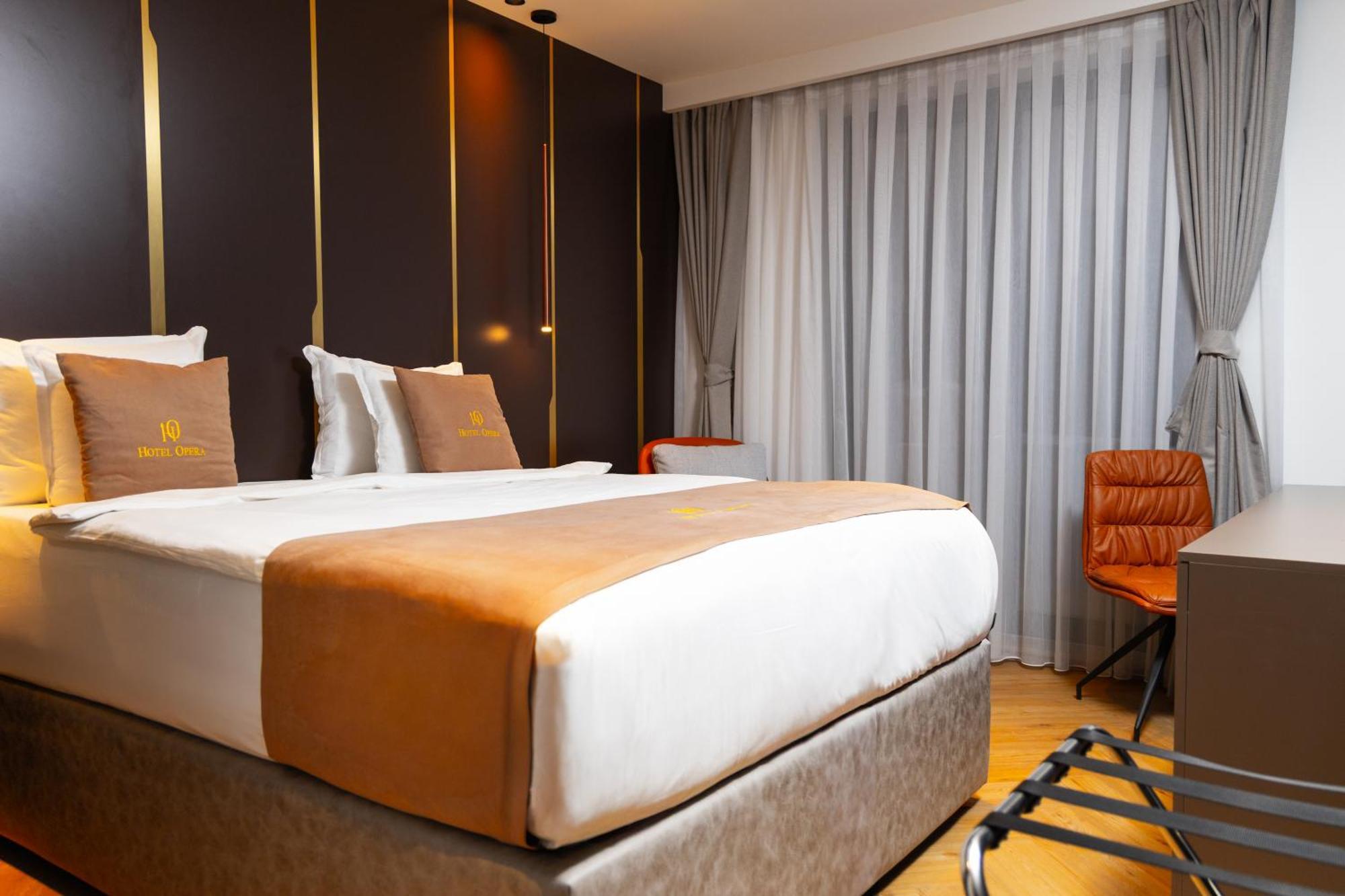 Hotel Opera Pristina Eksteriør bilde